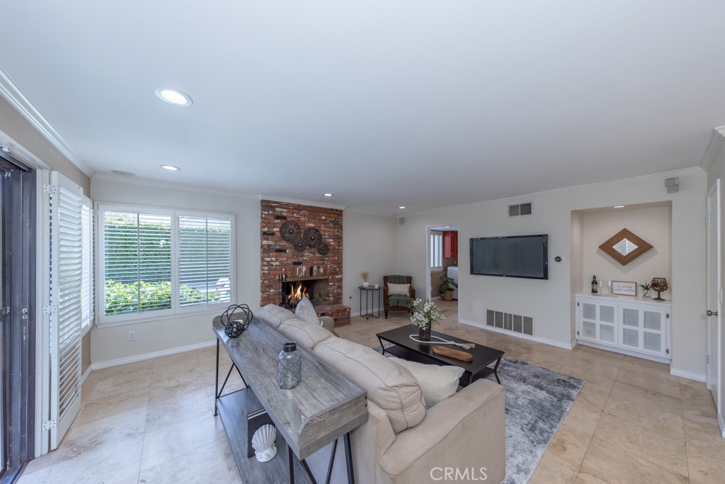 5839 E Valencia Drive