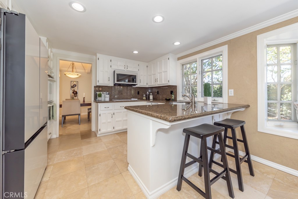 5839 E Valencia Drive