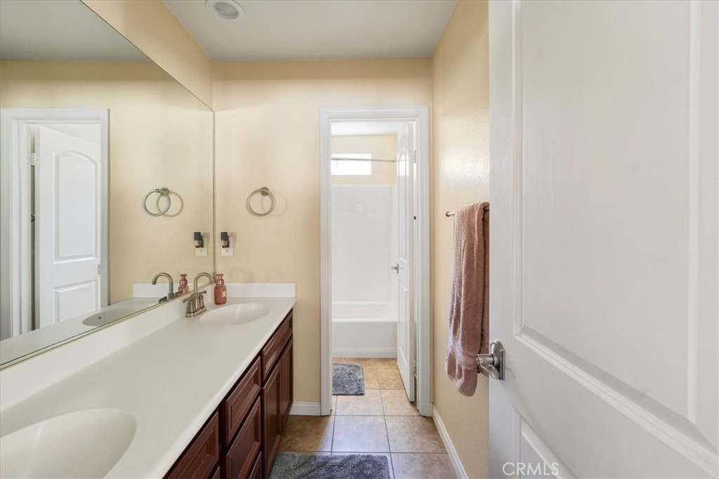 14563 Manchester Avenue