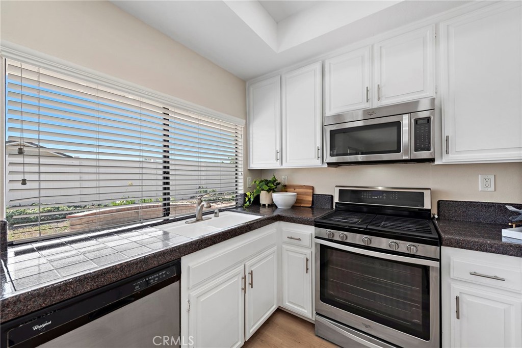 5904 E Shenandoah Avenue