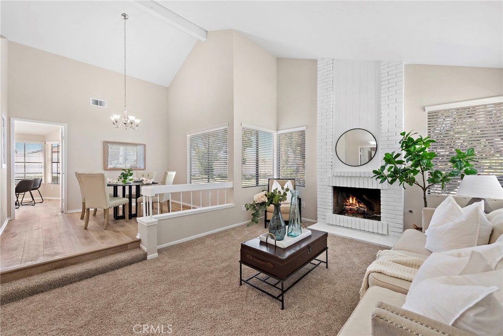 5904 E Shenandoah Avenue