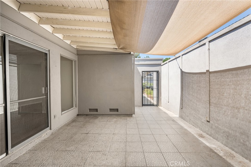 6782 Champagne Circle