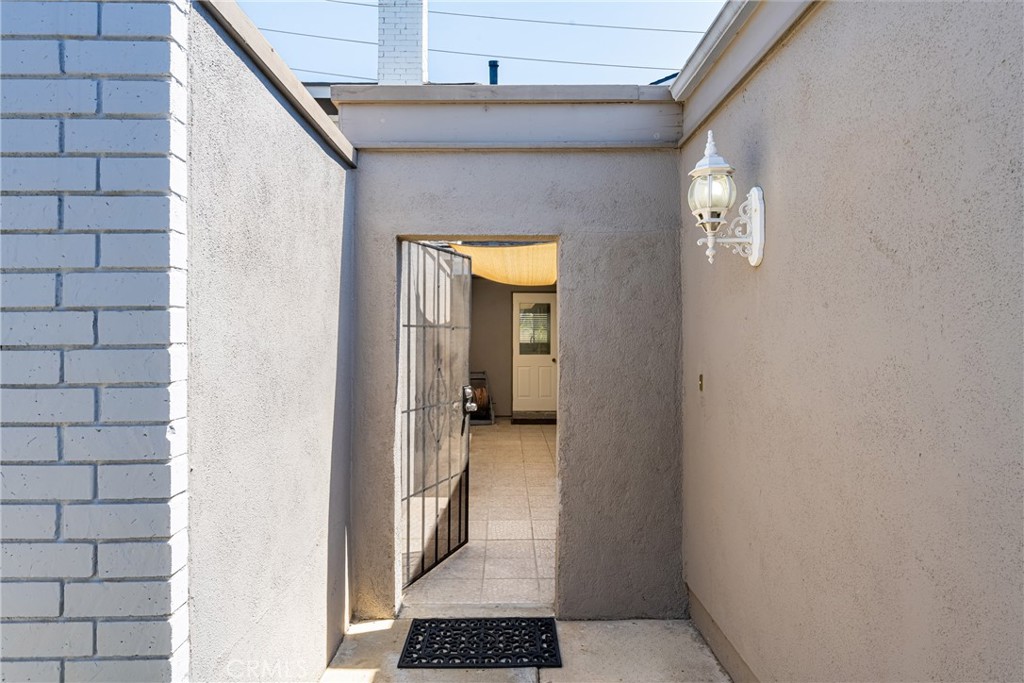 6782 Champagne Circle