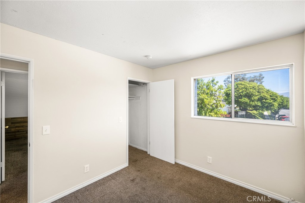 6782 Champagne Circle