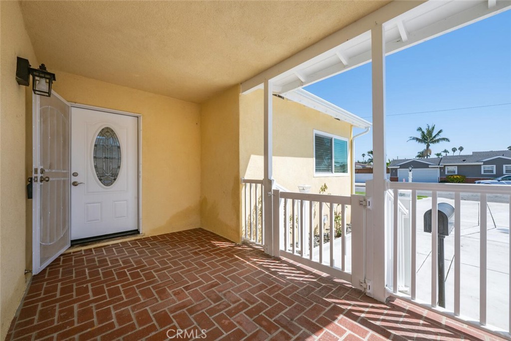 17019 Kornblum Avenue