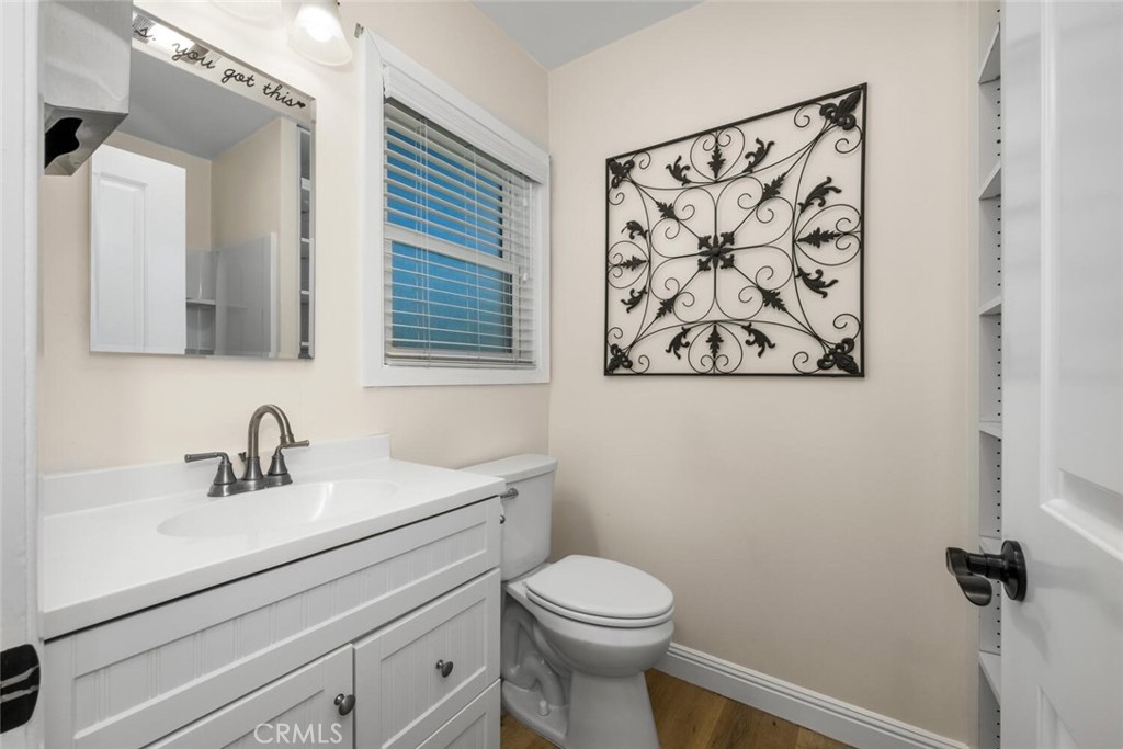 17019 Kornblum Avenue