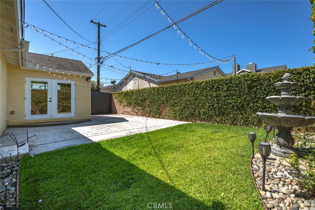 17019 Kornblum Avenue