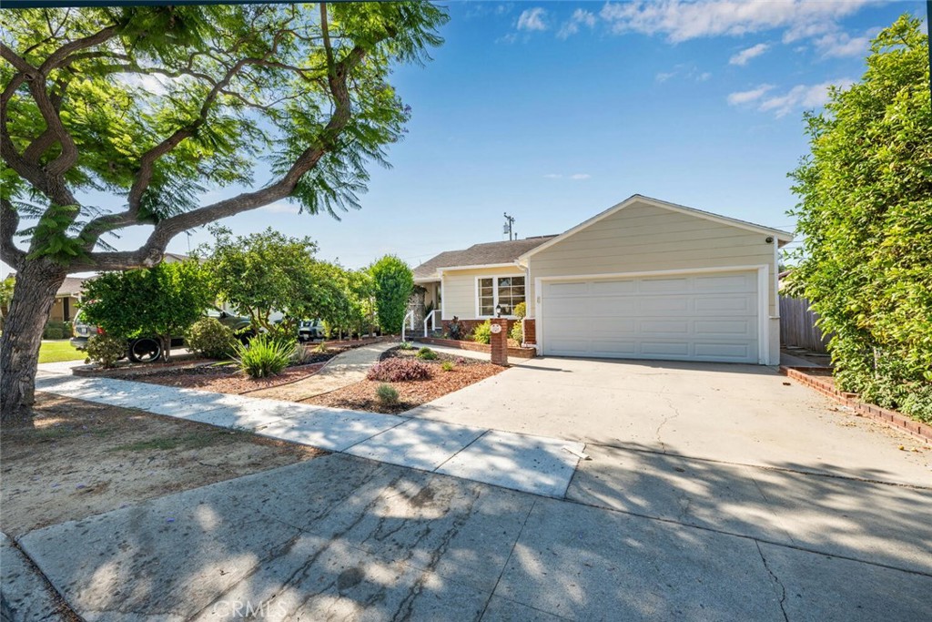 2734 Warwood Road