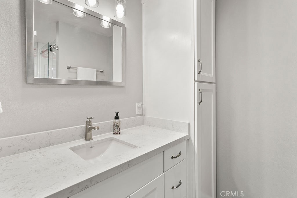 3611 S Bear Street H