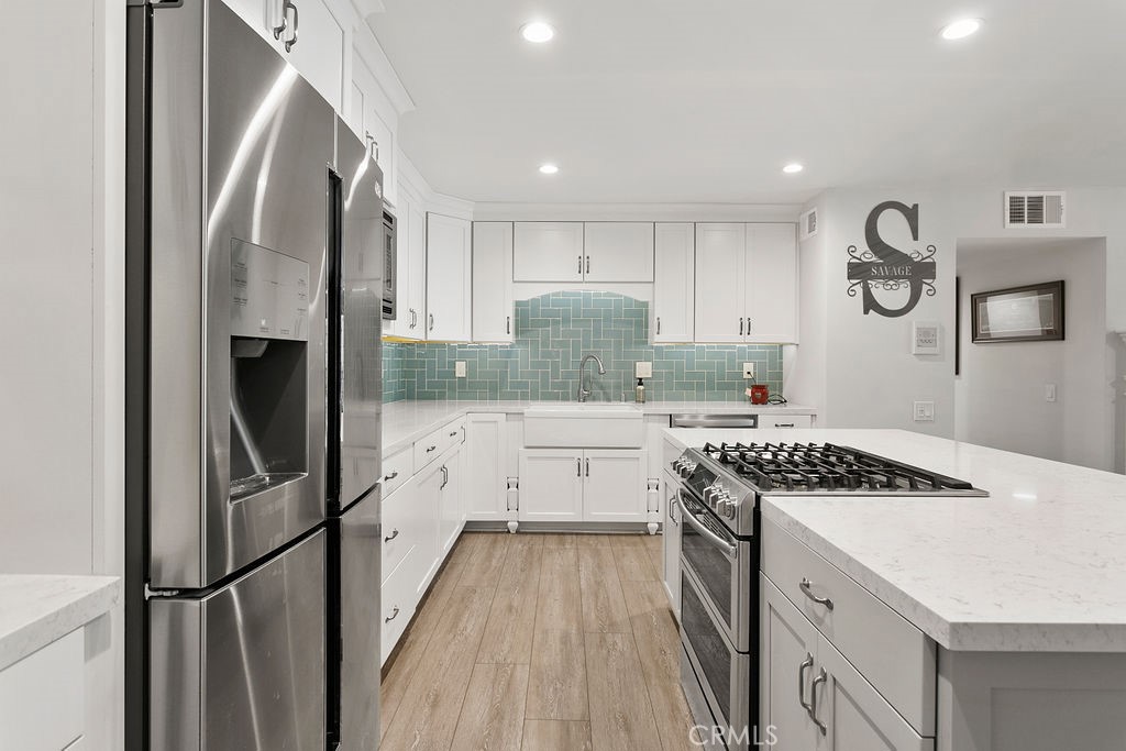 3611 S Bear Street H