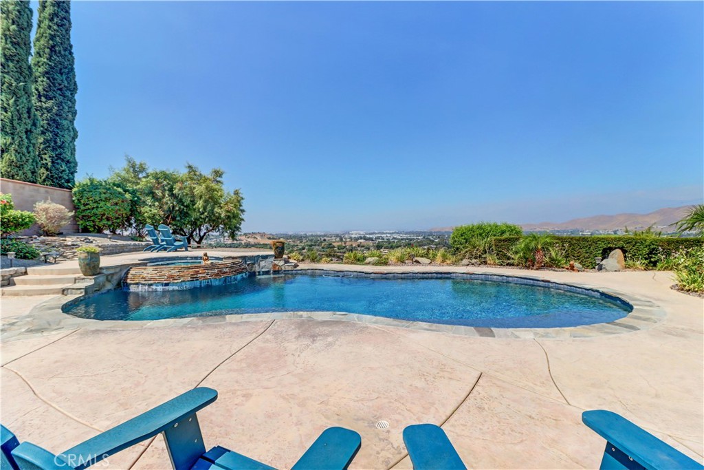 5433 Sunset Ridge Dr