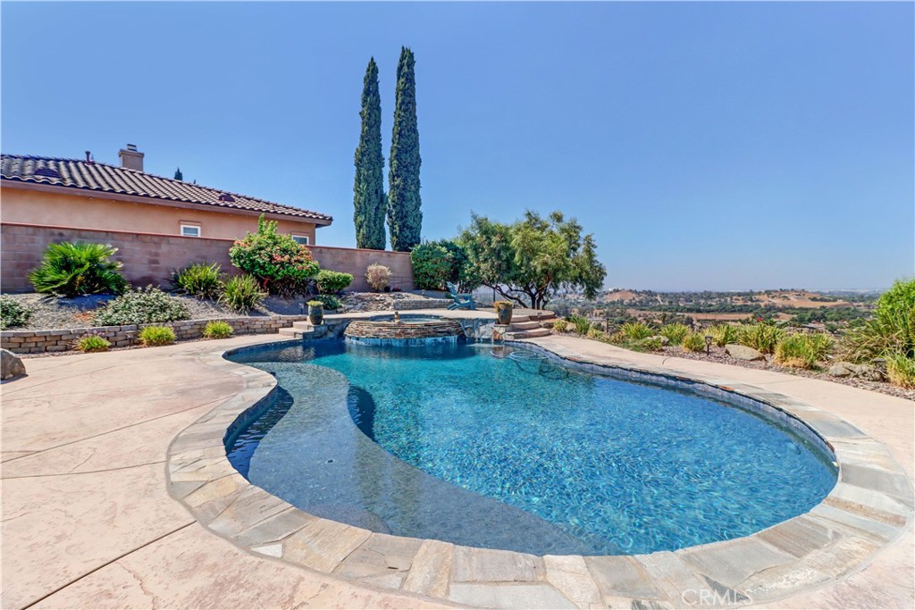 5433 Sunset Ridge Dr