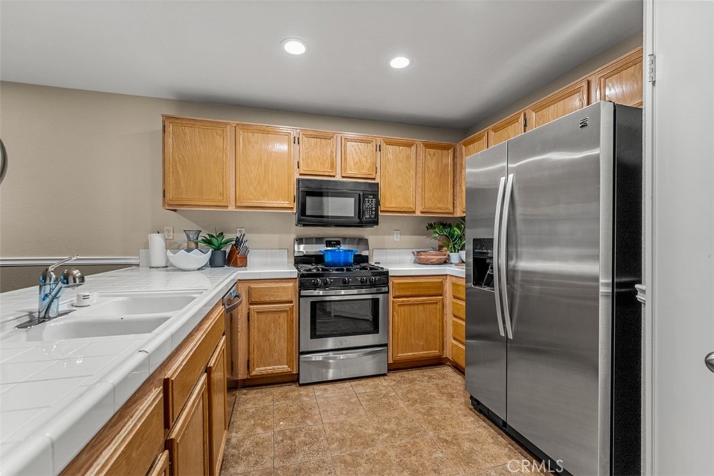 15817 Mariposa Drive