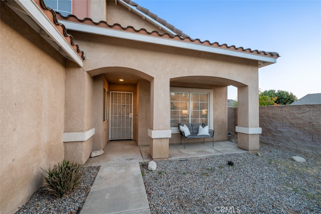 15817 Mariposa Drive