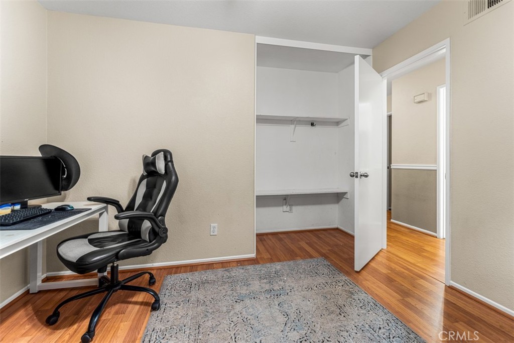 15817 Mariposa Drive