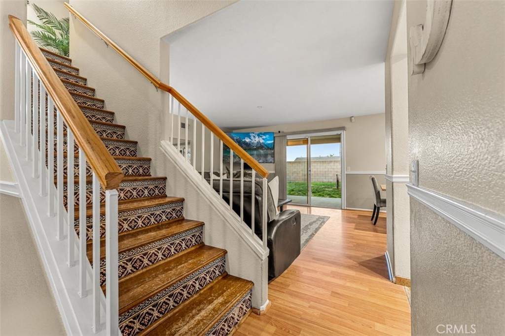 15817 Mariposa Drive