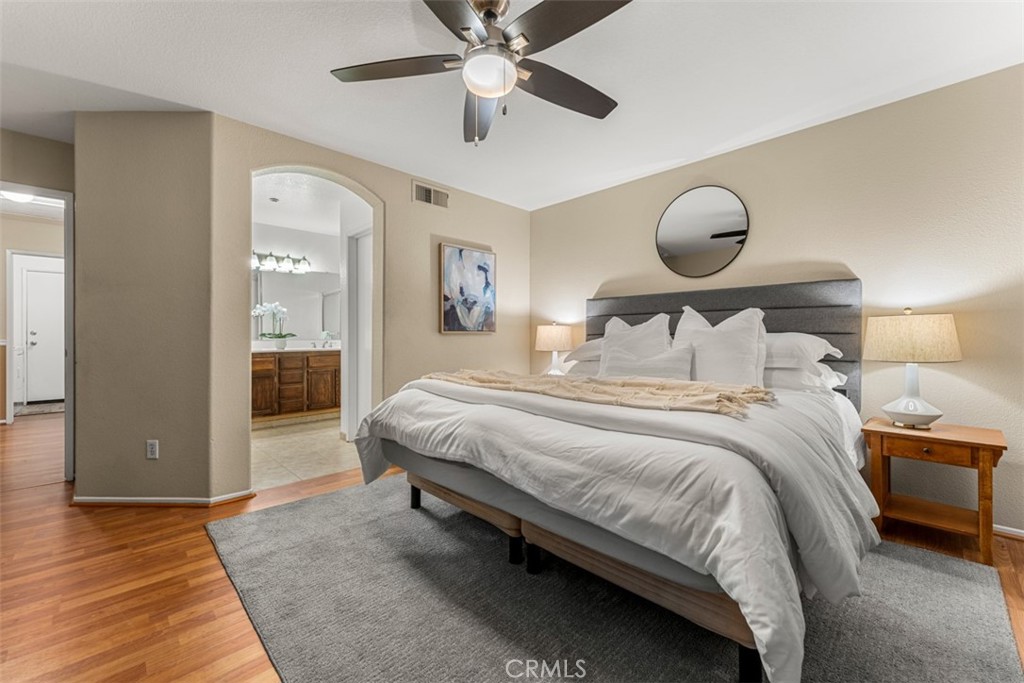 15817 Mariposa Drive