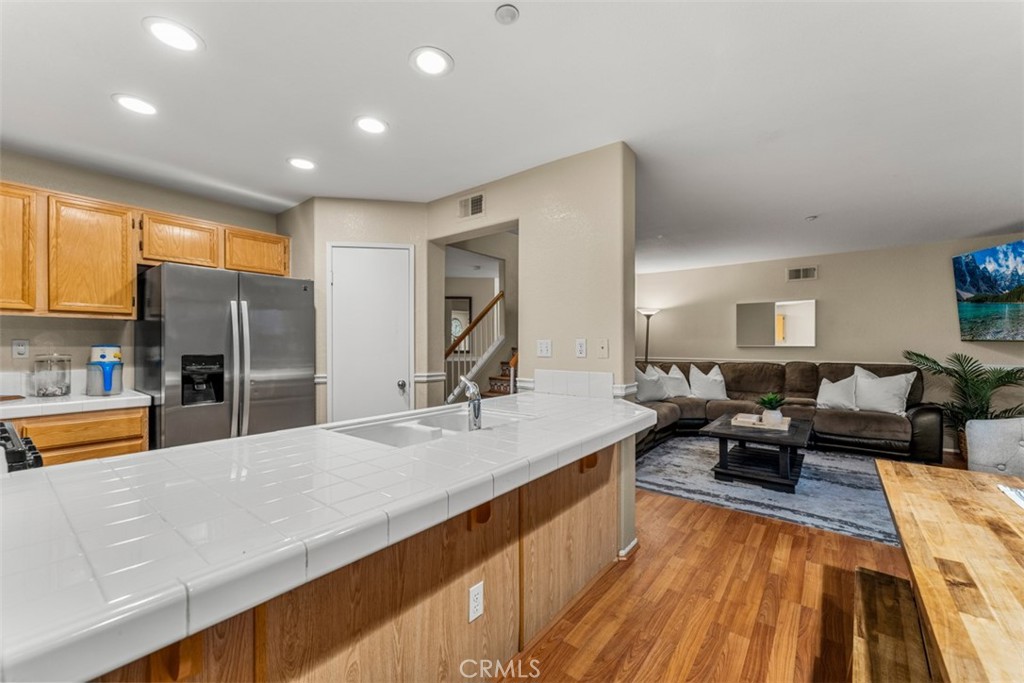 15817 Mariposa Drive