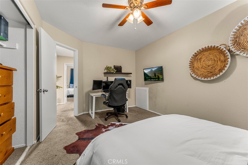 15817 Mariposa Drive