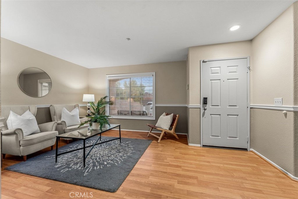 15817 Mariposa Drive