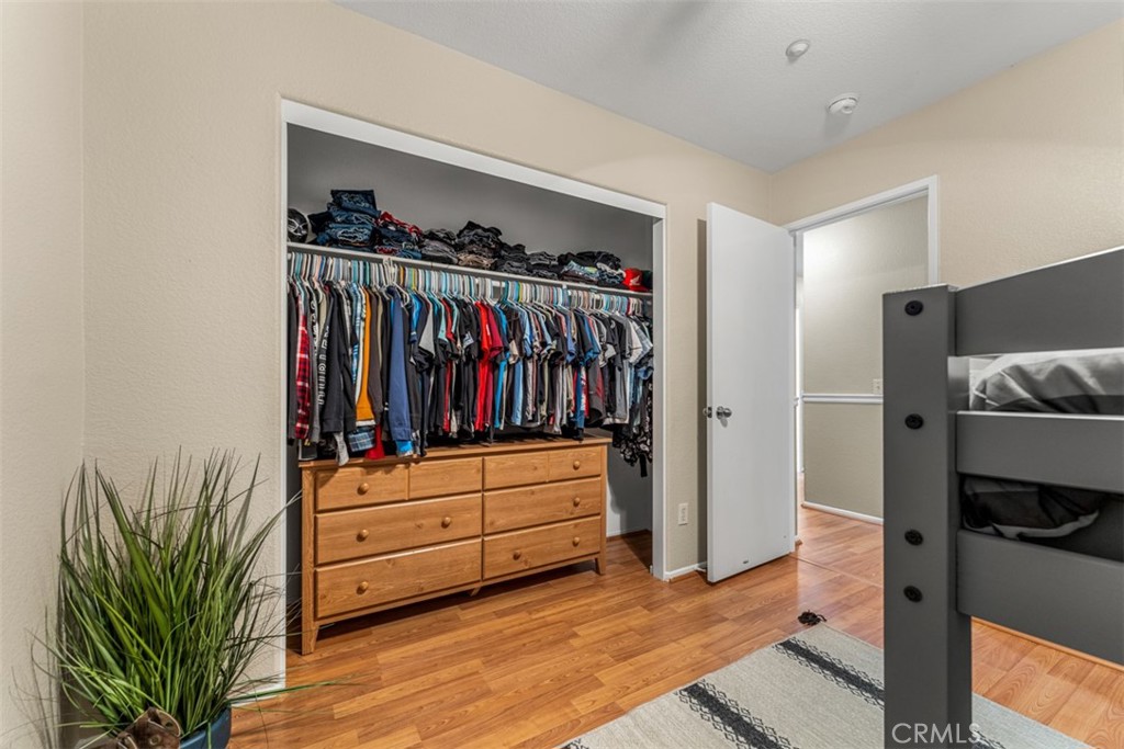 15817 Mariposa Drive