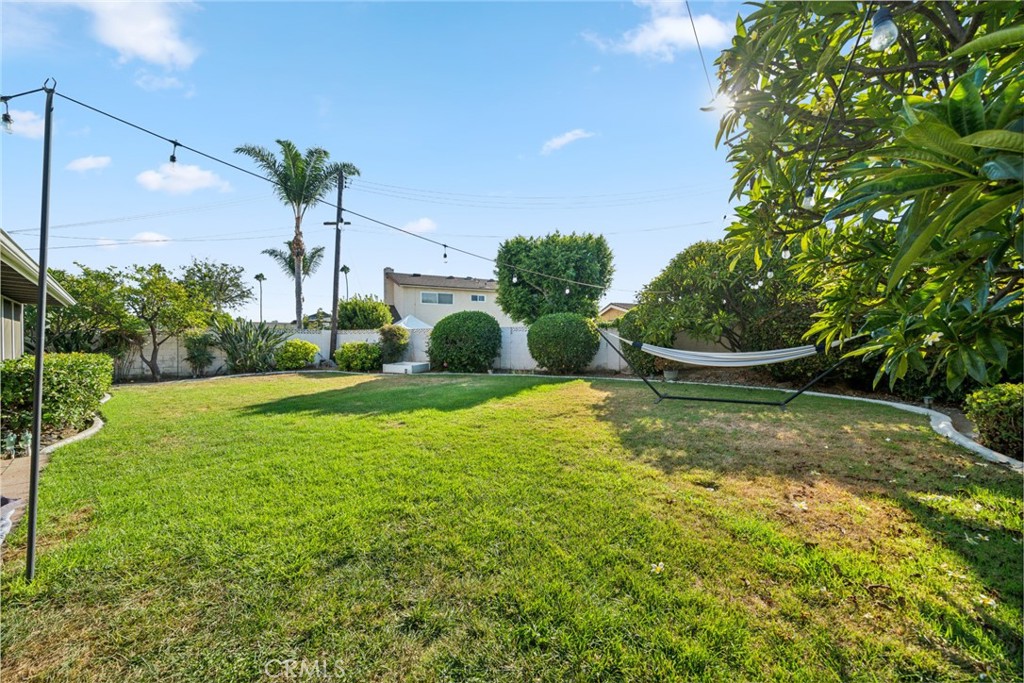 1375 Roxborough Drive