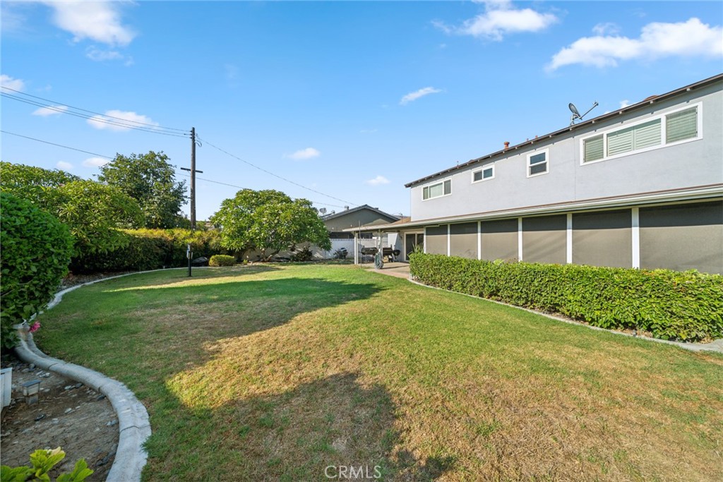 1375 Roxborough Drive