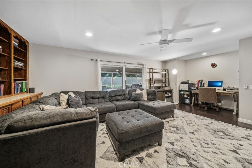 1375 Roxborough Drive