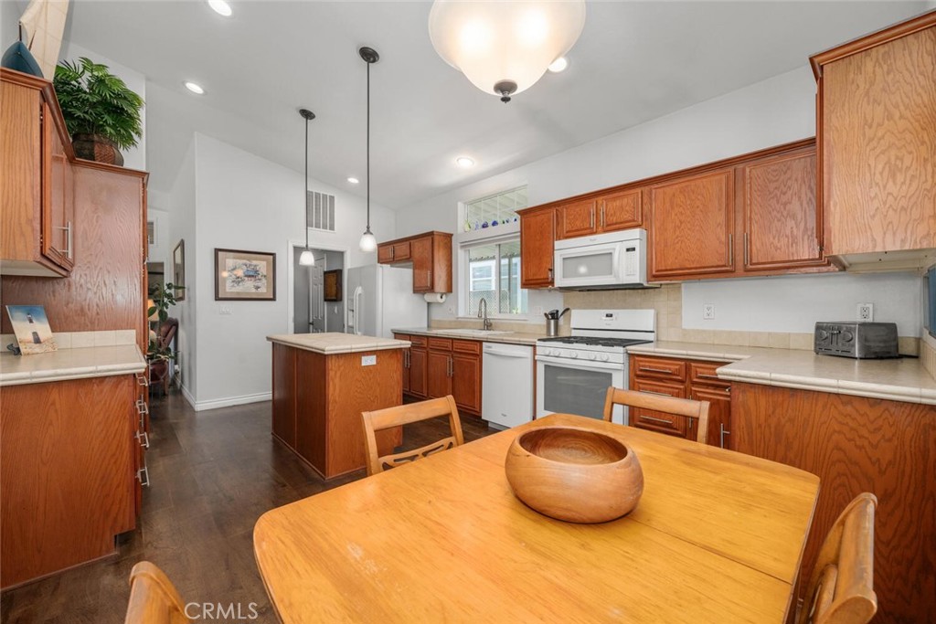 16222 Monterey Lane 200