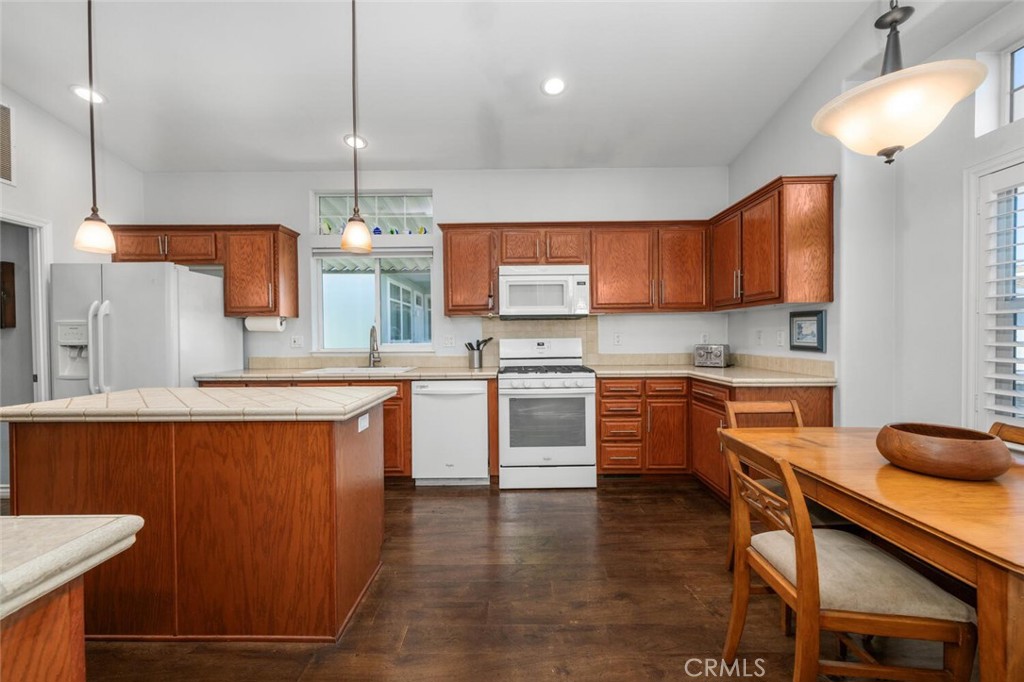 16222 Monterey Lane 200