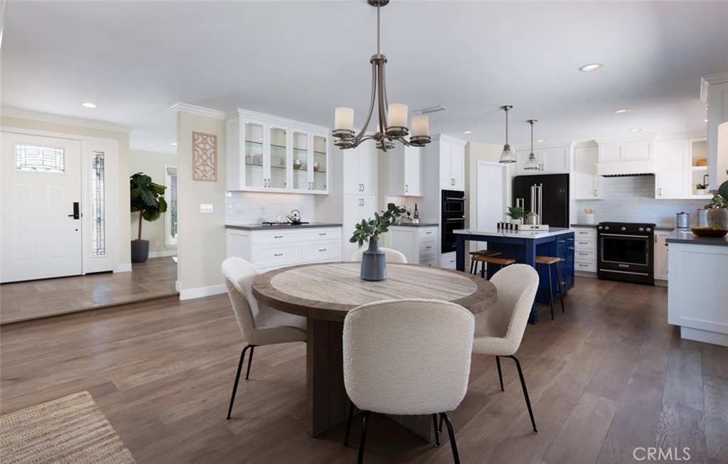 1333 E Sunview Drive