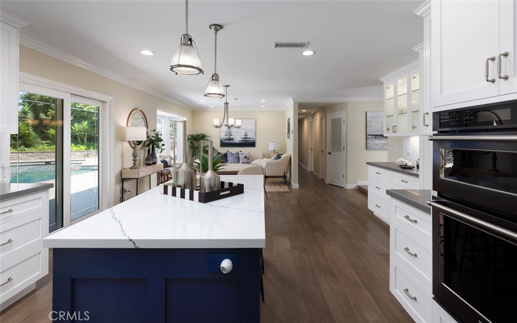 1333 E Sunview Drive