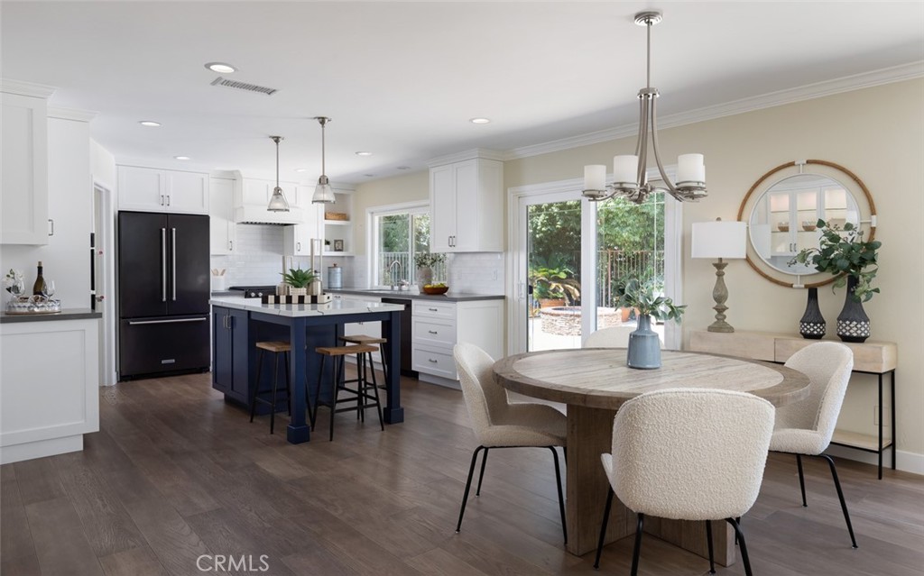 1333 E Sunview Drive