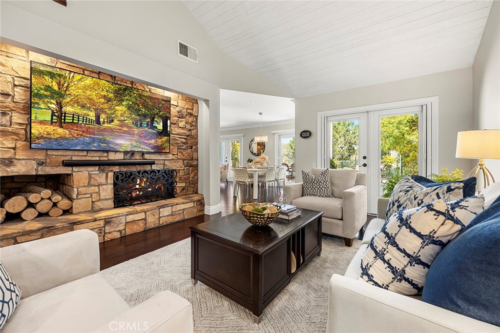 6175 E Morningview Drive 17