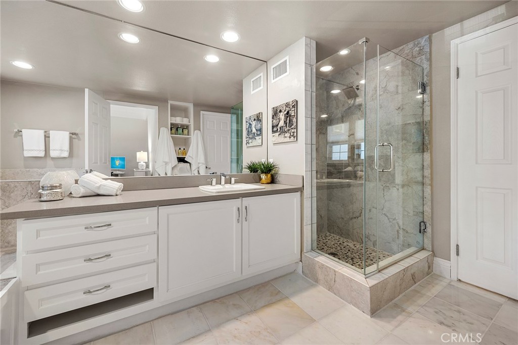 6175 E Morningview Drive 17