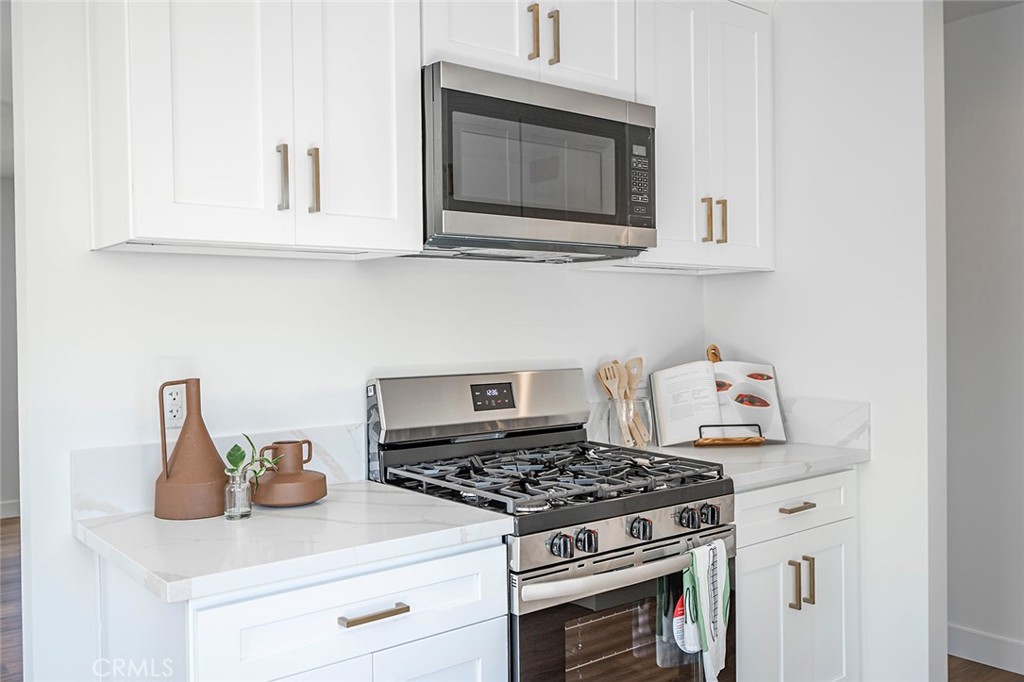 2218 Mira Mar Avenue