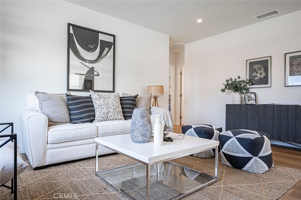 2218 Mira Mar Avenue