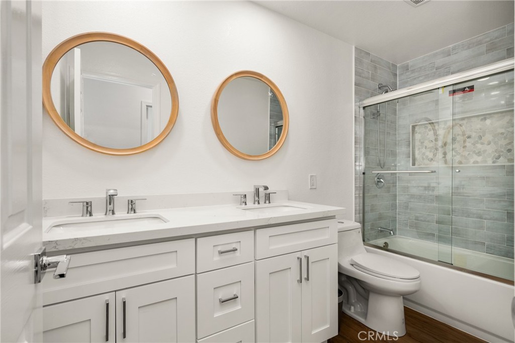 209 S Fairfield Lane