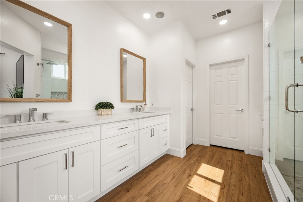 209 S Fairfield Lane