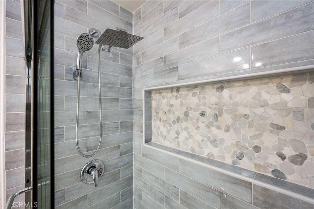 209 S Fairfield Lane