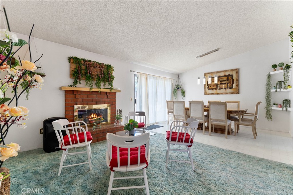 15472 Mesquite Avenue