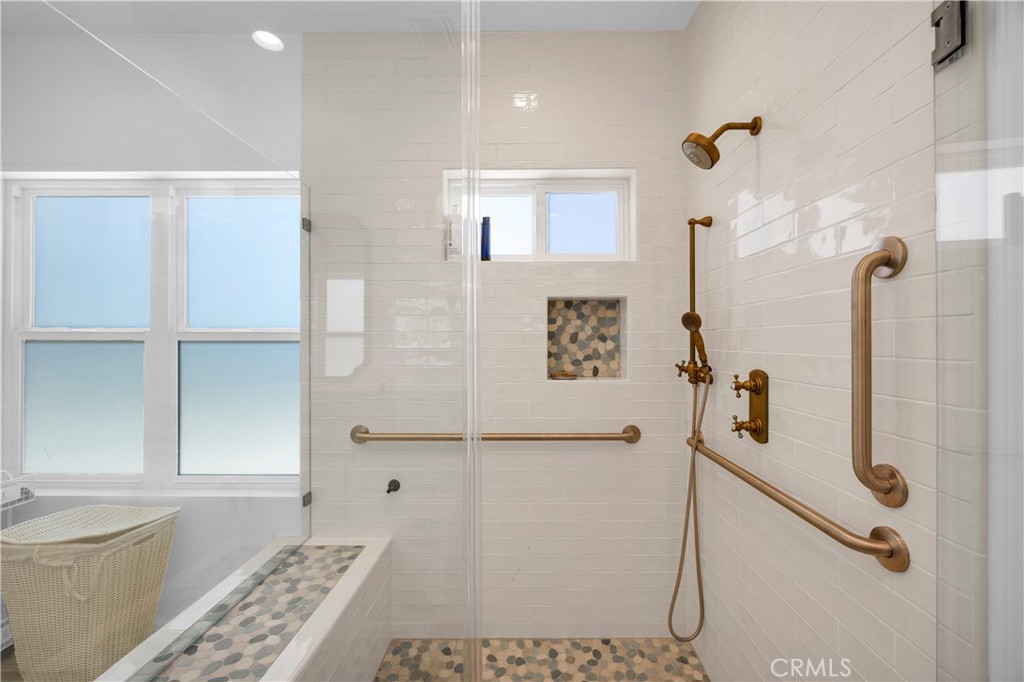 6757 Wandermere Road