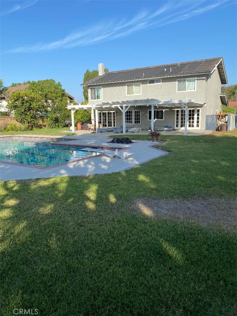 5604 Calle Vista Alegre