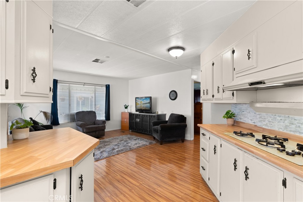 1342 Silver Lake Place