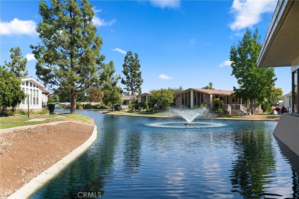 1342 Silver Lake Place