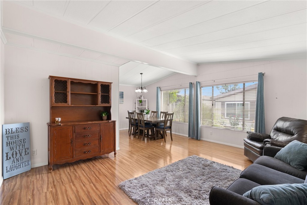 1342 Silver Lake Place