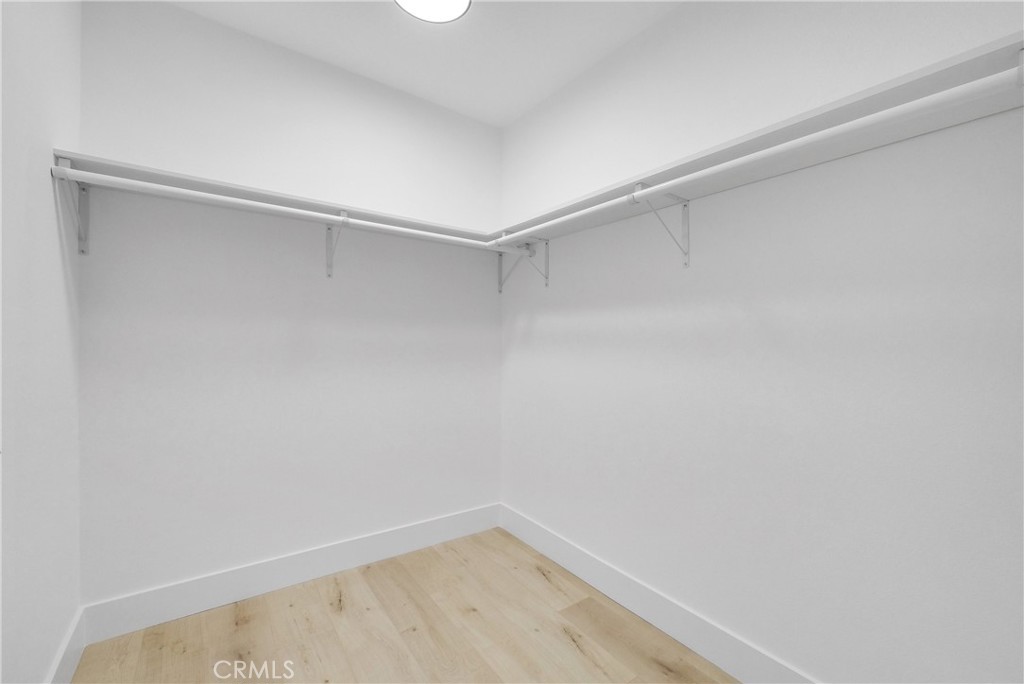 5995 E Avenida La Vida