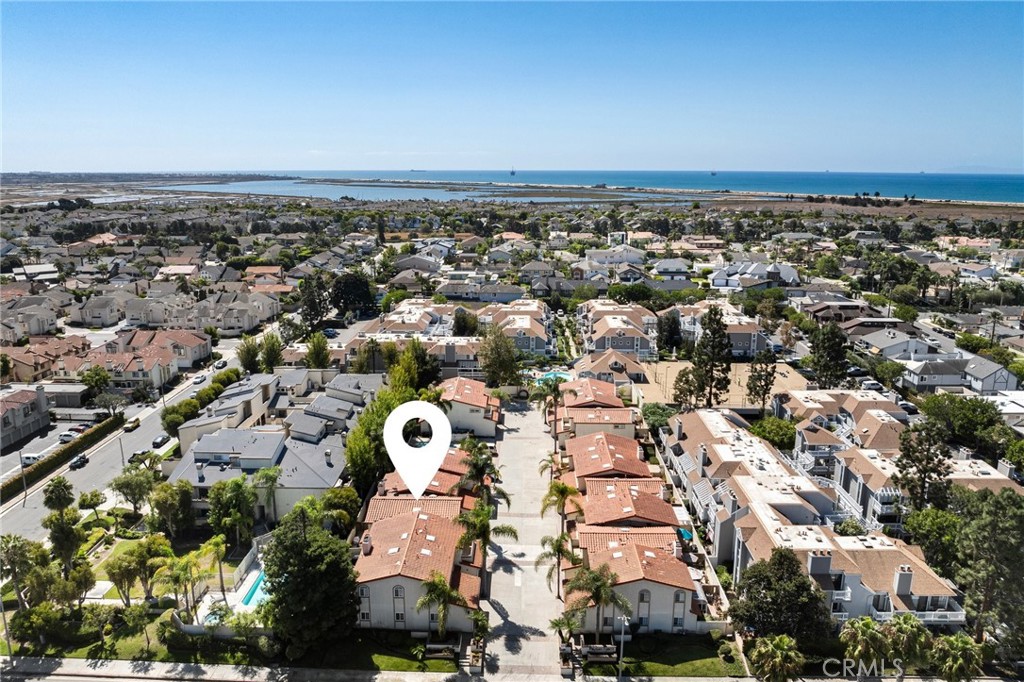 4700 Warner Avenue 3