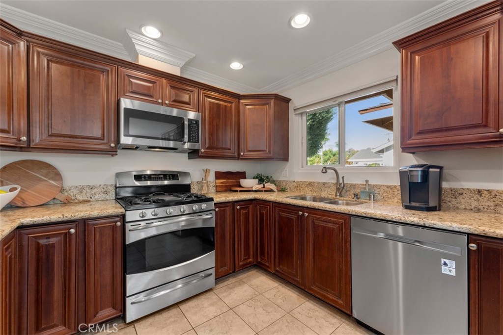 4672 Santa Fe Street