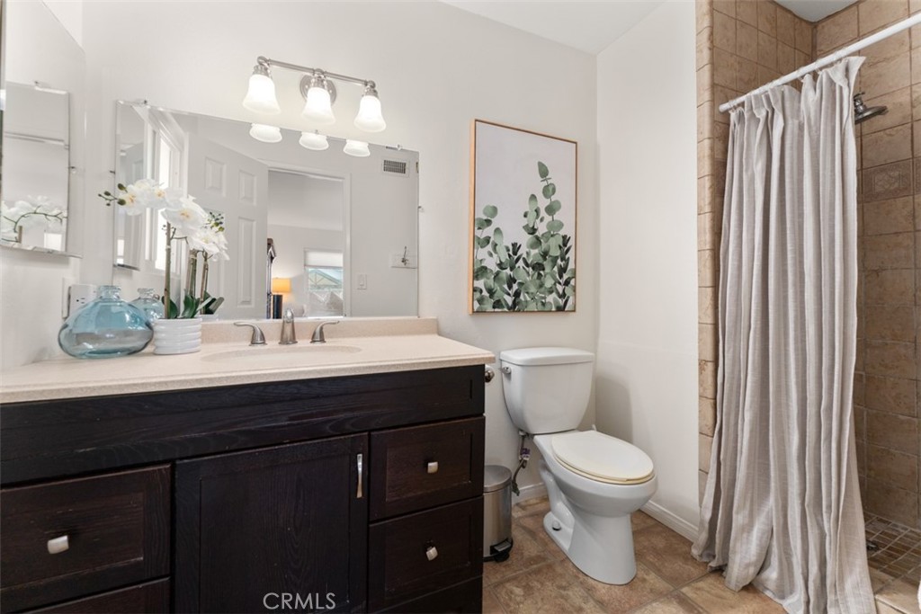 4672 Santa Fe Street